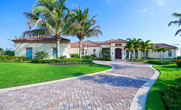 Best Interlocking Driveway Pavers  in Floydada, TX